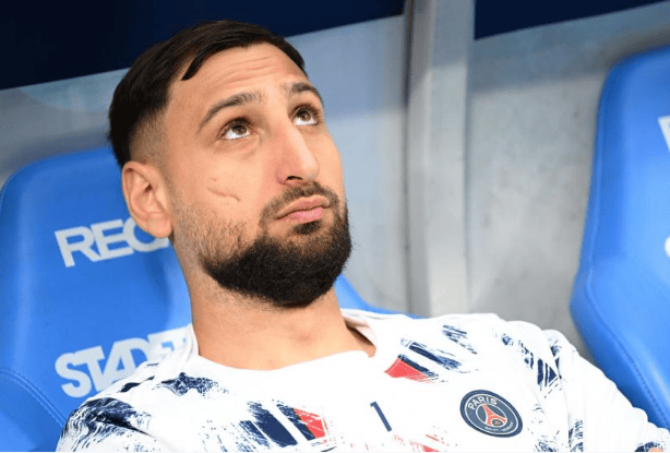 他在巴黎的, 会太久, 级杯的球员