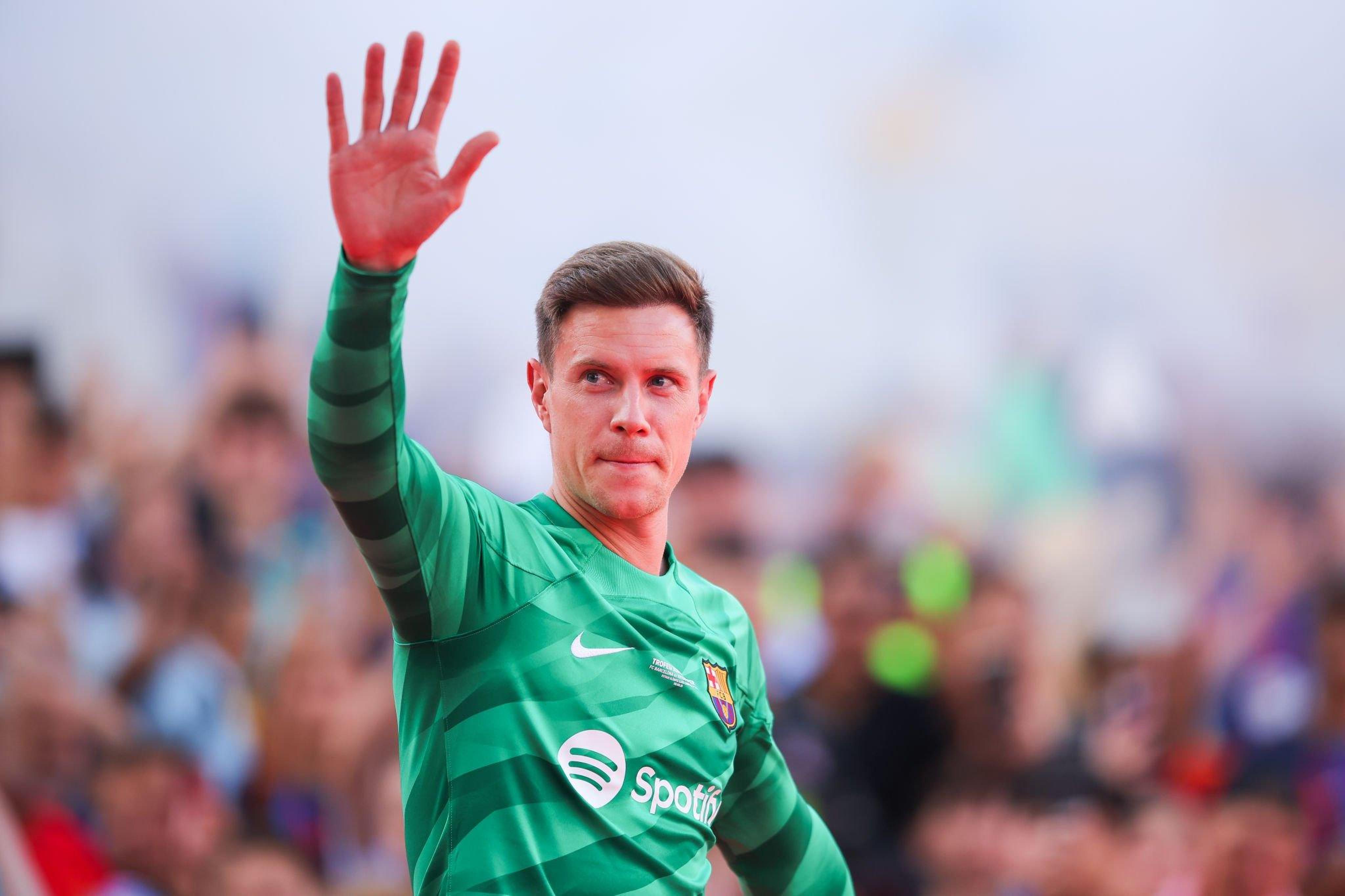 间薪水的部, 霍安