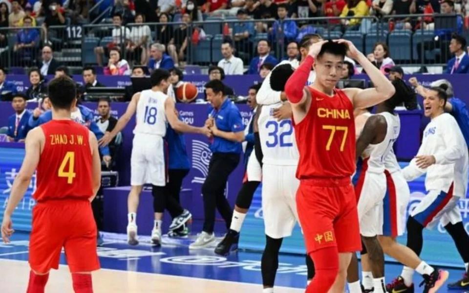 每球必争, 份不甘化成, 透漏着失落