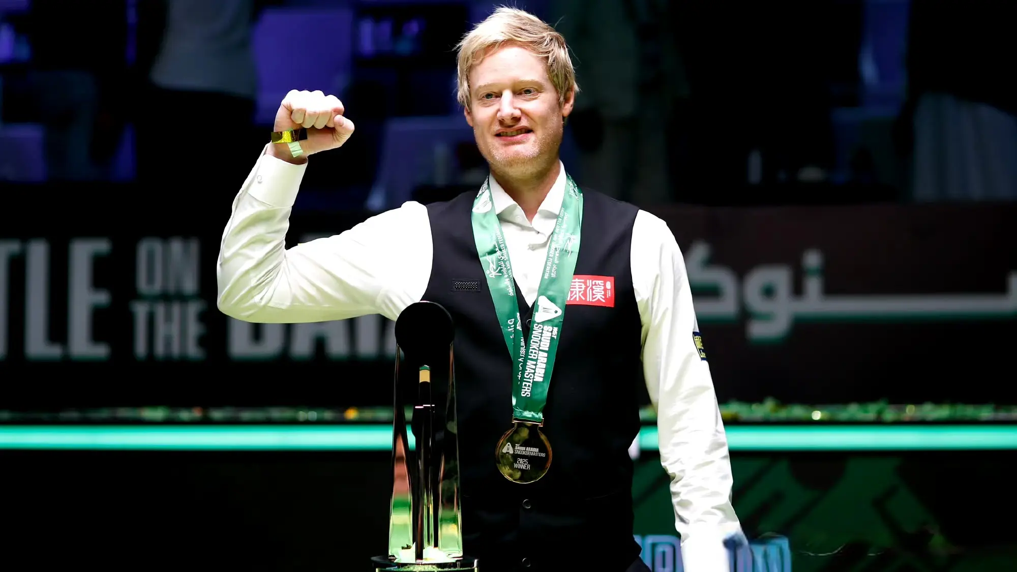 src, 他在, 罗伯逊用单