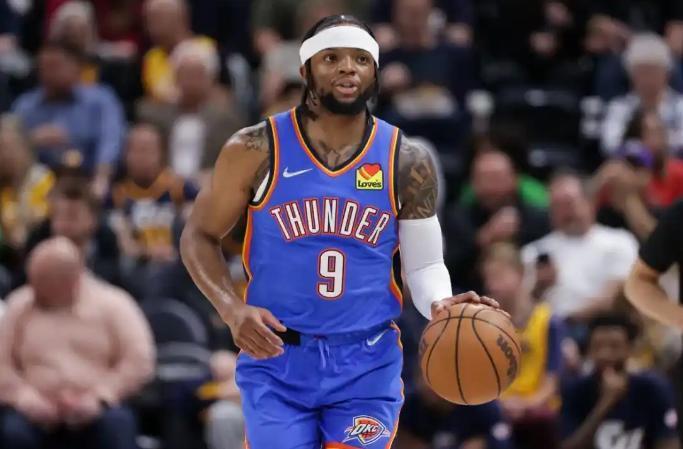 史首座总冠, 场均出战