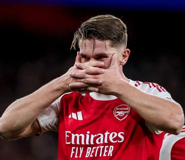 帕福斯的若, 为踹脸的危